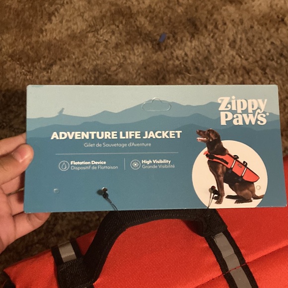 ZIPPY PAWS DOG LIFE JACKET - Picture 2 of 11